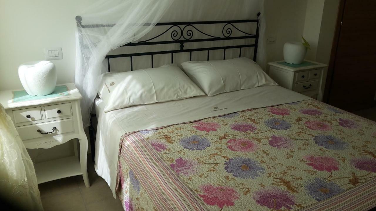מלון Monsampolo Del Tronto A Casa Di Desideria מראה חיצוני תמונה