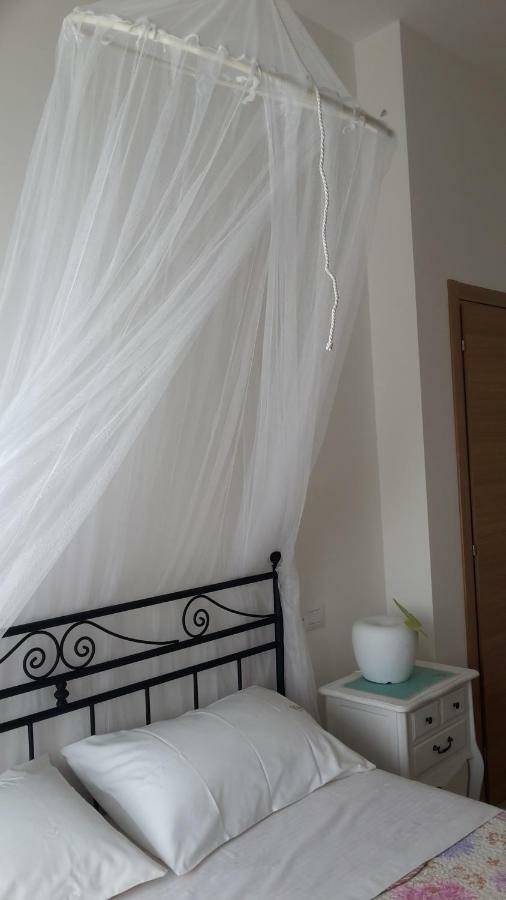 מלון Monsampolo Del Tronto A Casa Di Desideria מראה חיצוני תמונה