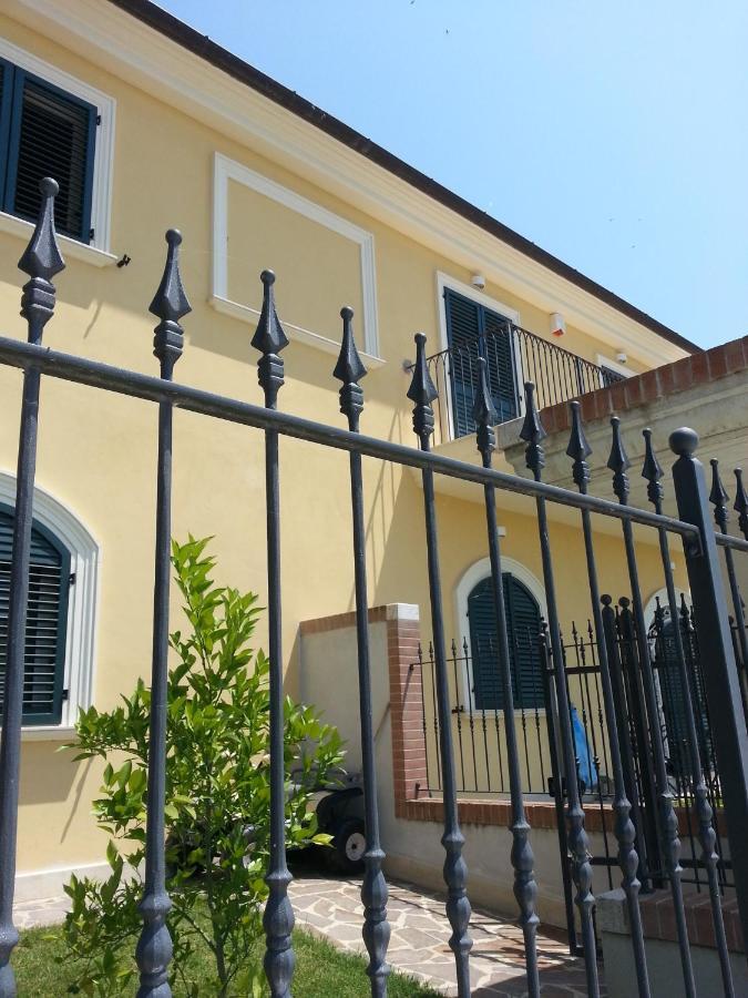 מלון Monsampolo Del Tronto A Casa Di Desideria מראה חיצוני תמונה